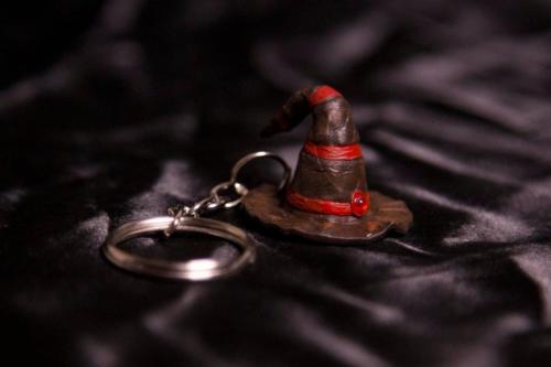 Ferumbras Hat (keychain) by Lux 3D