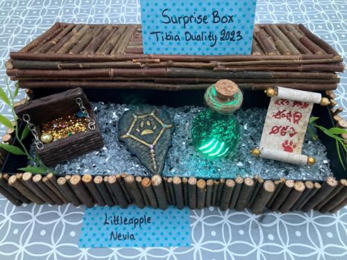 surprise box by Littleapple (Nevia)