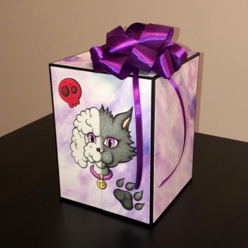 surprise box by Clenah (Antica)