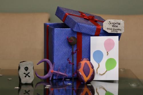 surprise box by Princesita Katy (Lobera)